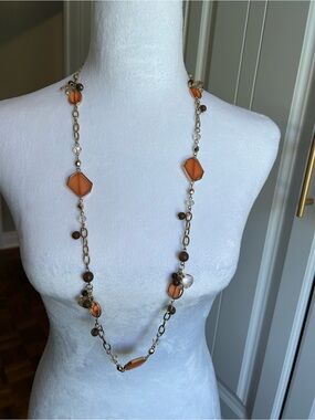 Elegant Orange and Gold Necklace